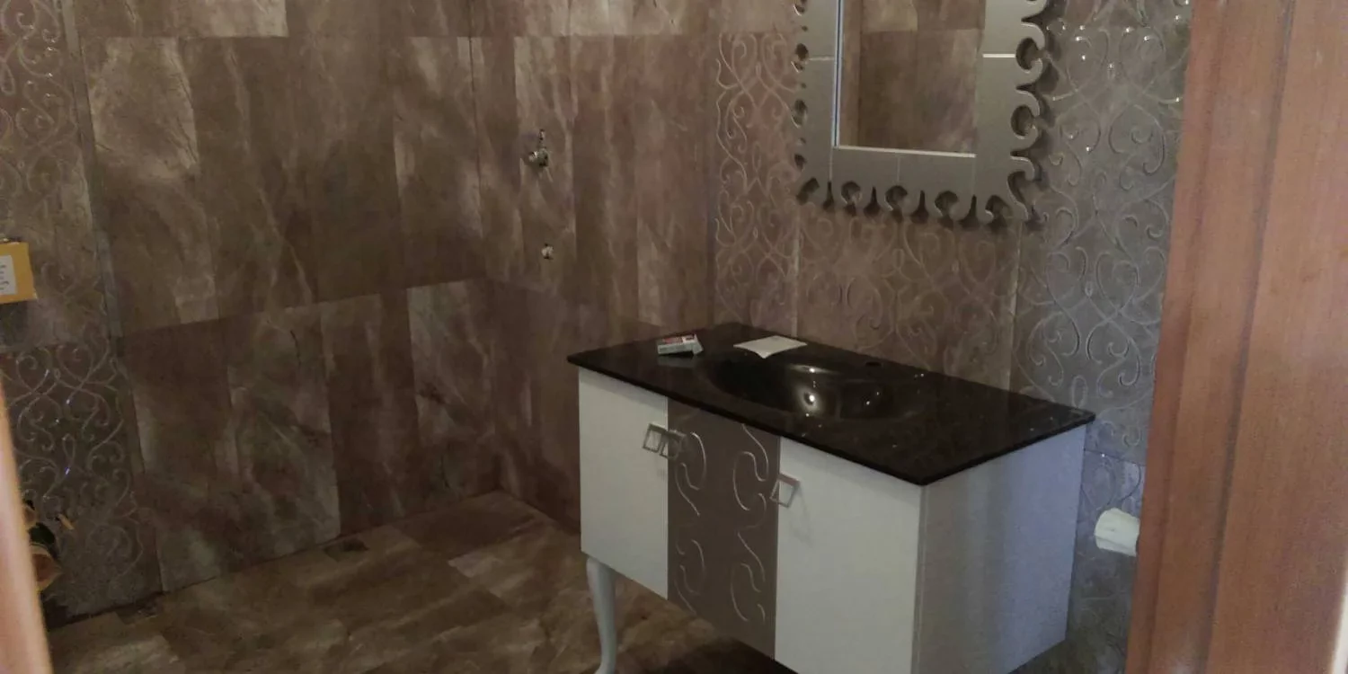 Bayrampaşa Lokal Granit Ve Seramik Uygulaması