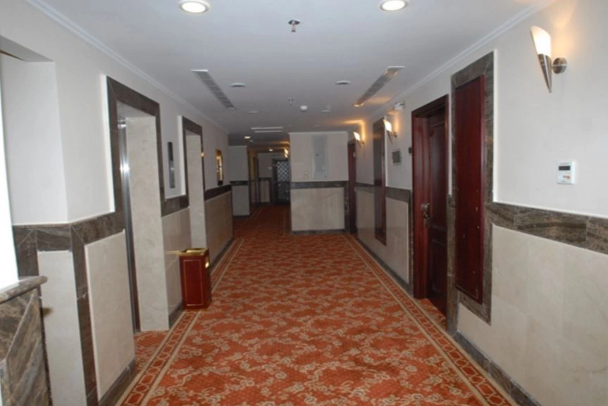 otel kapıları ve otel konsepti 38