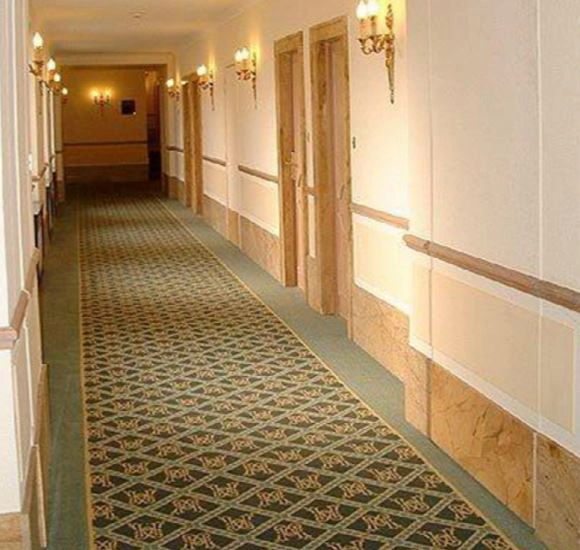 otel kapıları ve otel konsepti 5