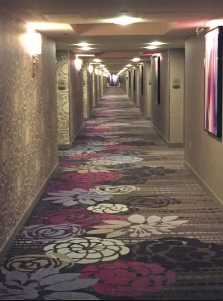 otel kapıları ve otel konsepti 61