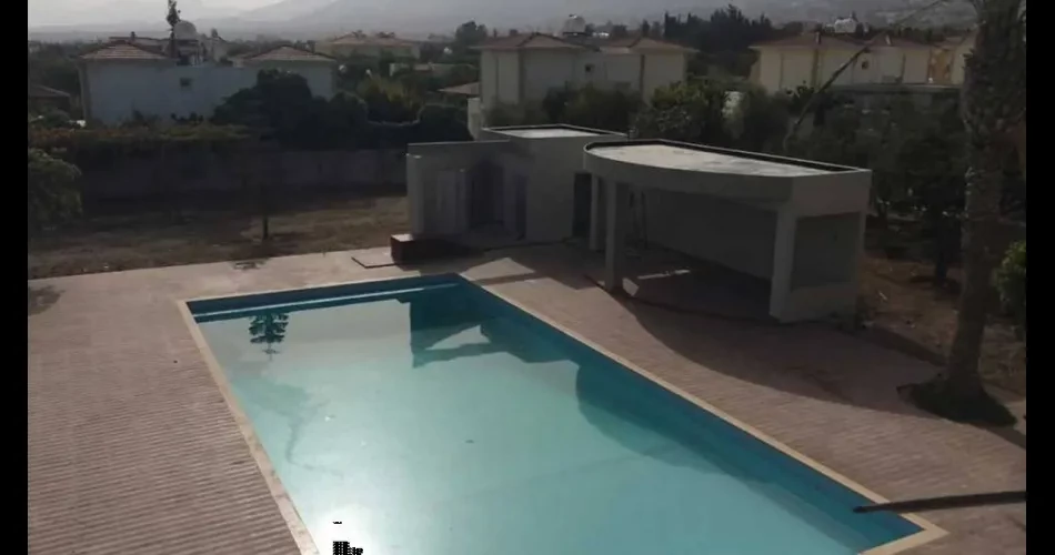 Kıbrıs Girne Villa Havuz Yapımı