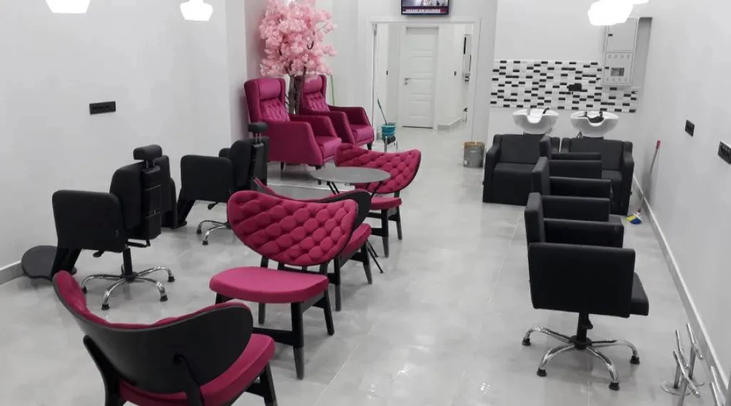 Koltuk Grubunun Modeli Ve Kumaş Kaplama Işlemi Sonrası Konumlandırılması