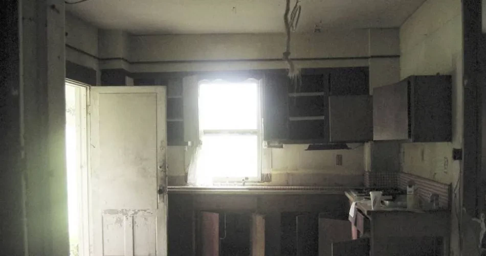 Villa Tadilatı Öncesi Mutfağın Durumu